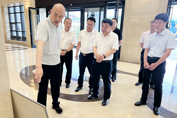 吴世民到桓仁满族自治县调研指导重点工作并开展巡林