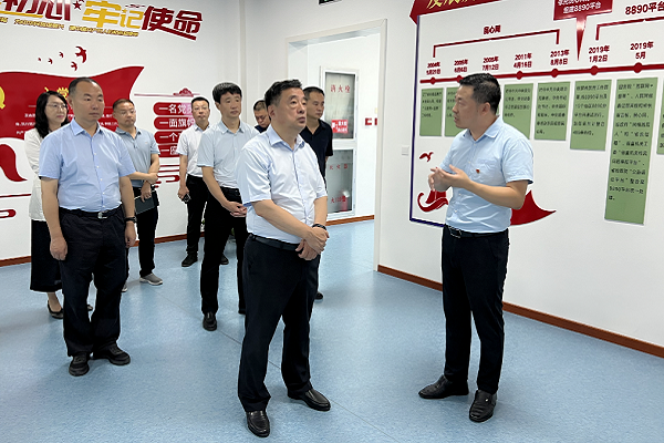 吴世民调研12345政务服务便民热线平台建设工作