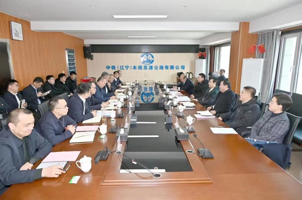吴澜吴世民走访慰问本桓高速公路项目干部职工