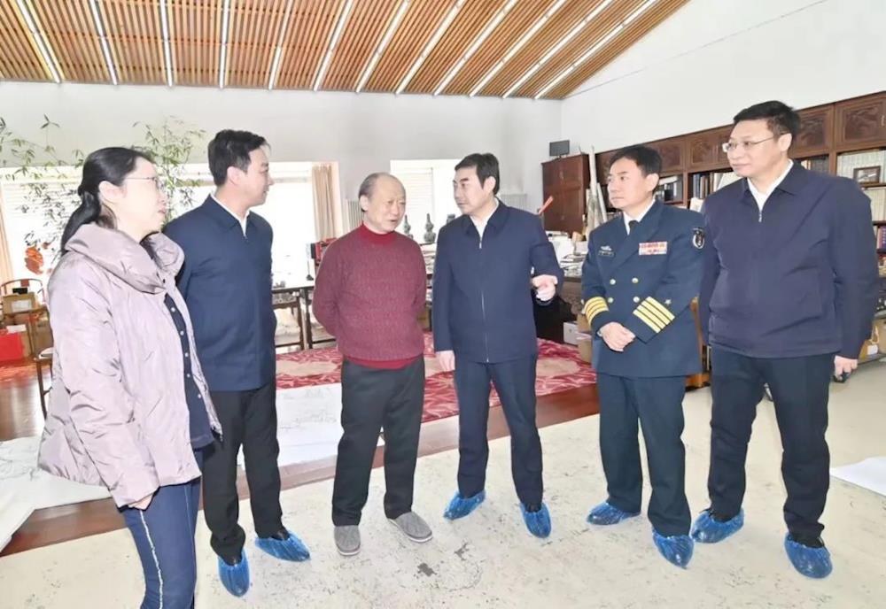 吴澜走访看望所联系服务专家人才
