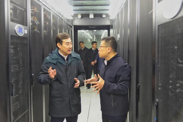 吴澜深入一线调研指导企业数字化转型工作