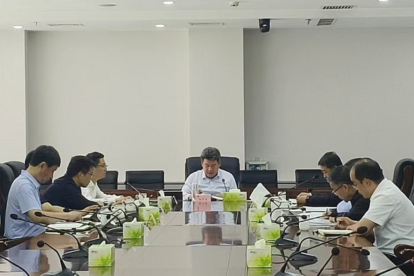 市政府党组会议召开
