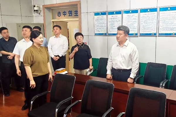 孙付春带队巡视高考考点