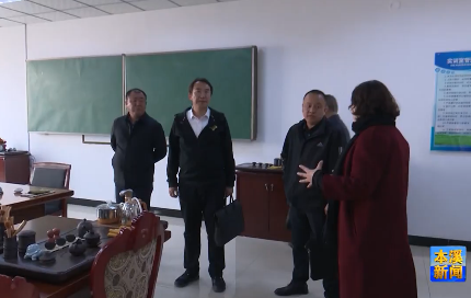 托里县考察调研组到我市考察调研职业院校