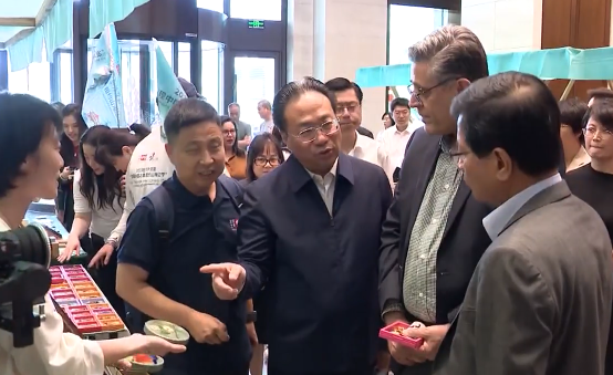 2025驻华外交官“发现中国之美•相约山海辽宁”活动走进本溪